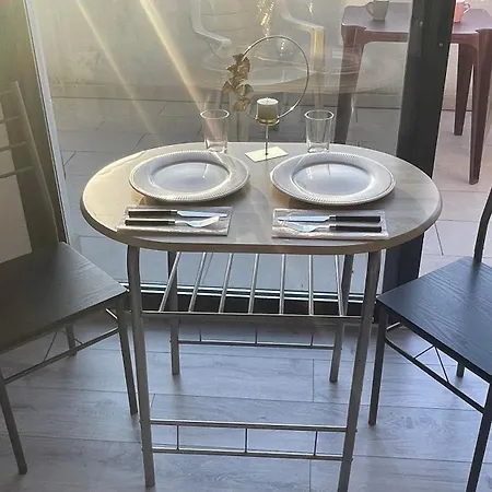 Apartment Studio-parking Prive-terrasse *
